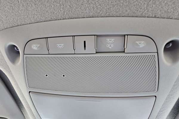 2024 Nissan Navara SL D23