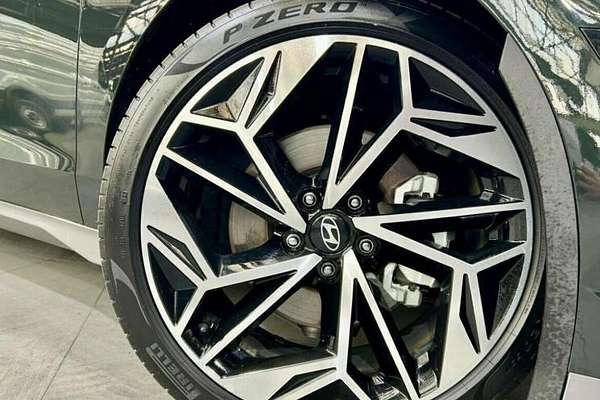 2023 Hyundai IONIQ 6 EPIQ CE.V1