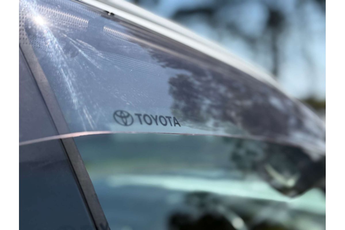 2016 Toyota Hilux SR GUN126R 4X4