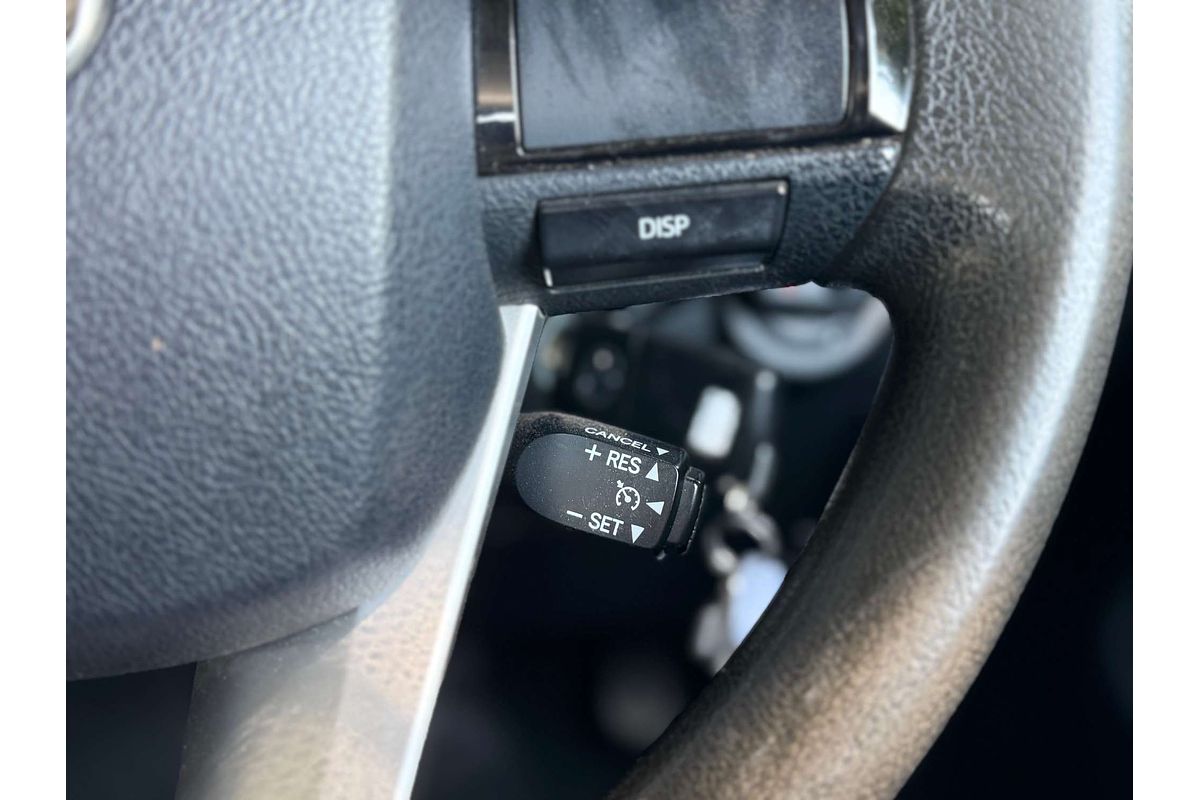 2016 Toyota Hilux SR GUN126R 4X4