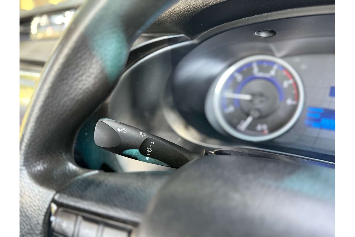 2016 Toyota Hilux SR GUN126R 4X4