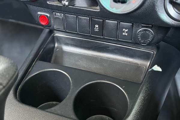 2016 Toyota Hilux SR GUN126R 4X4