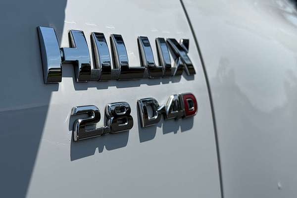 2016 Toyota Hilux SR GUN126R 4X4