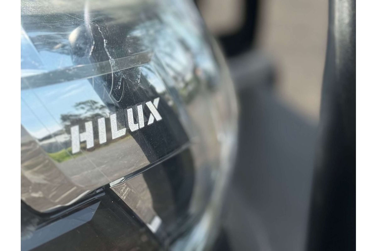 2016 Toyota Hilux SR GUN126R 4X4