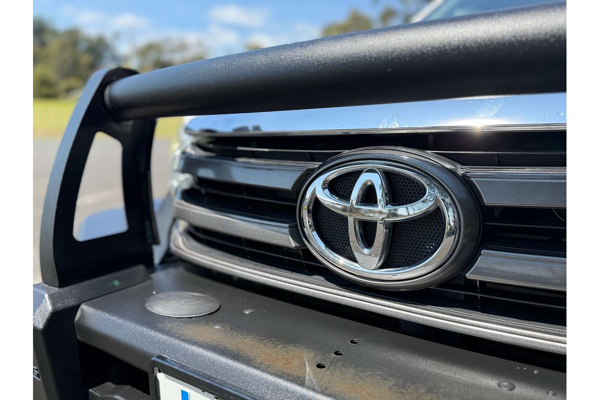 2016 Toyota Hilux SR GUN126R 4X4