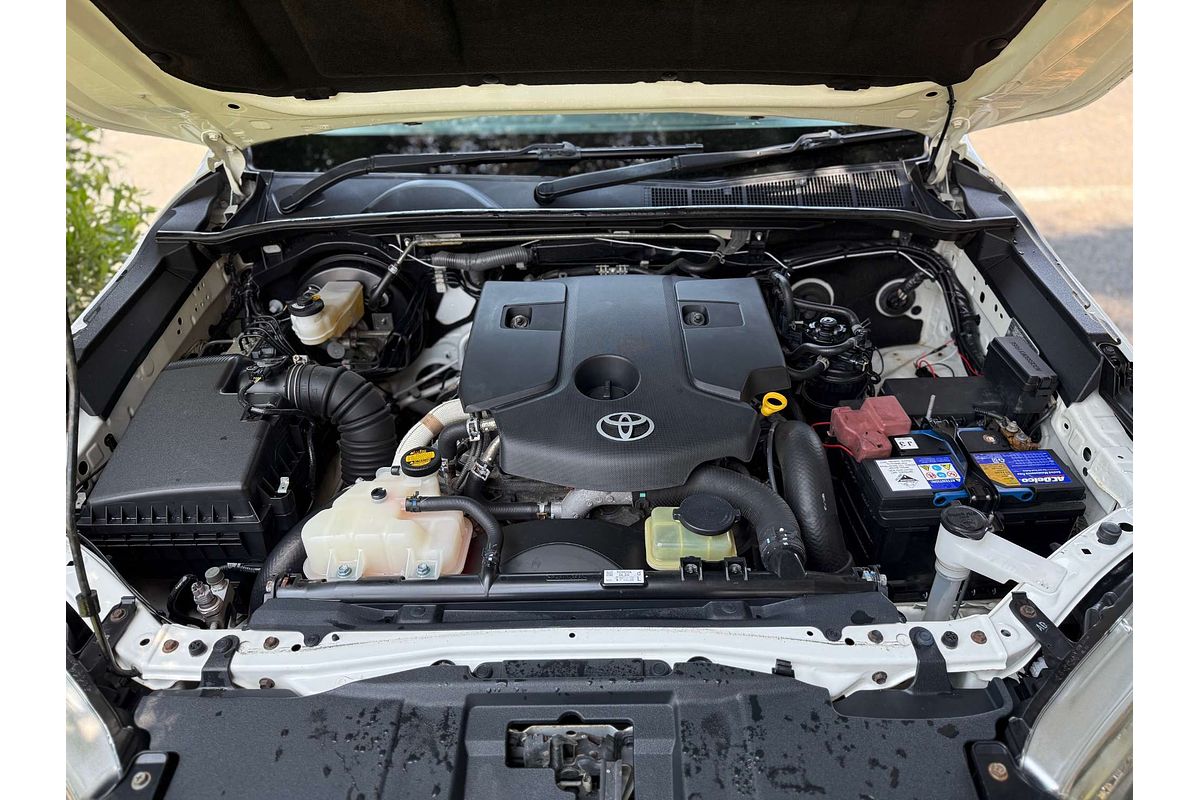 2016 Toyota Hilux SR GUN126R 4X4