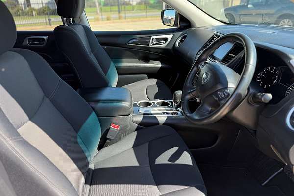 2019 Nissan Pathfinder ST R52 Series III