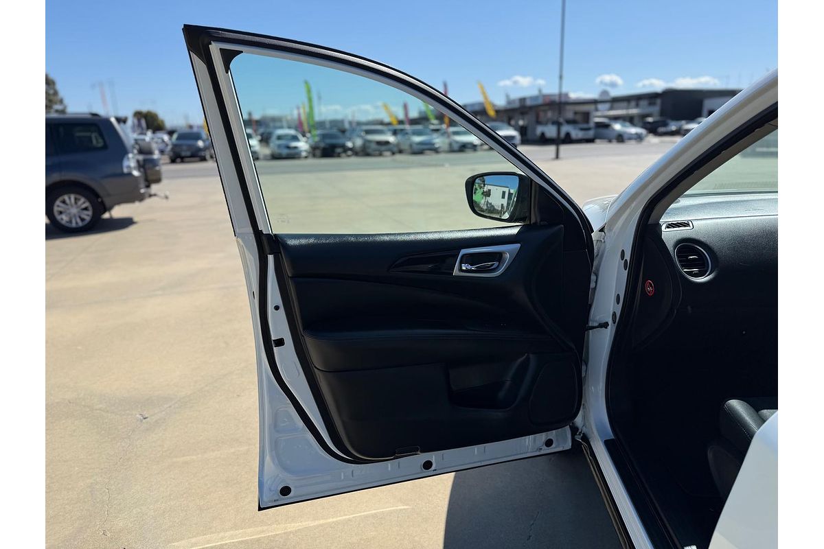 2019 Nissan Pathfinder ST R52 Series III