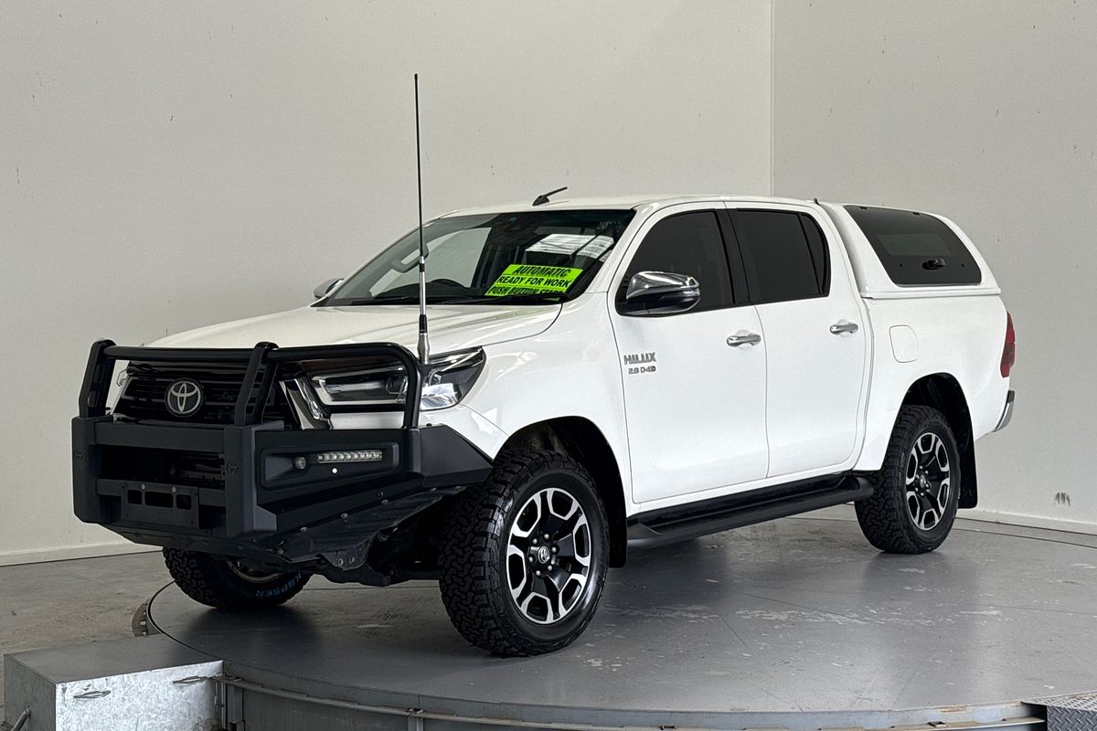 2020 Toyota Hilux SR5 (4x4) GUN126R FACELIFT 4X4
