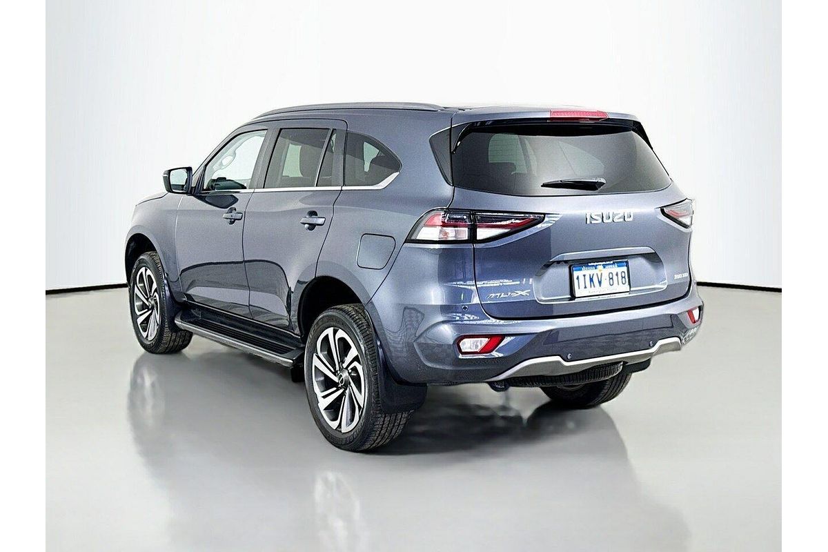 2022 Isuzu MU-X LS-T