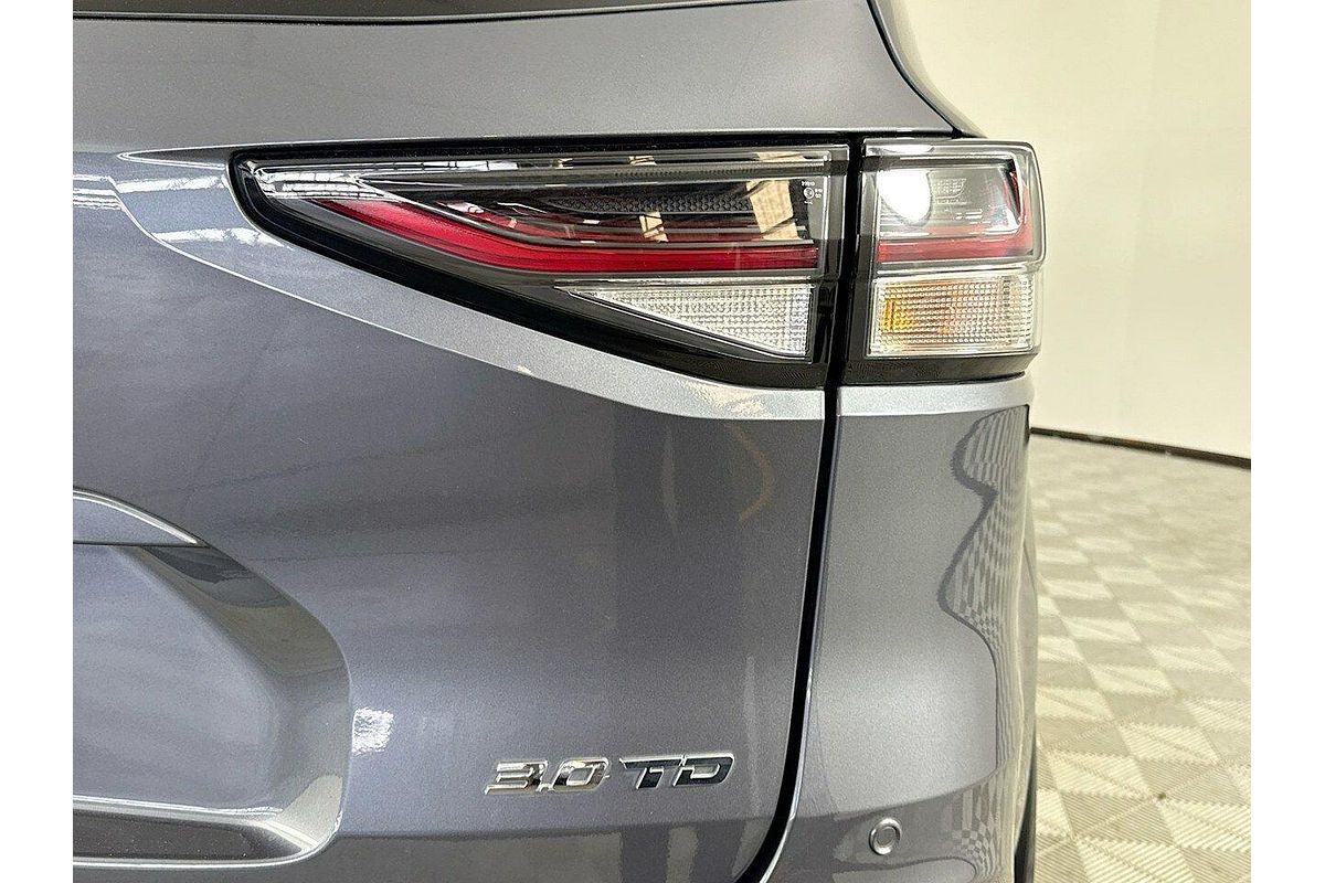 2022 Isuzu MU-X LS-T