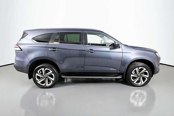 2022 Isuzu MU-X LS-T