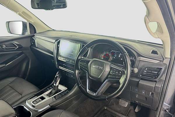 2022 Isuzu MU-X LS-T