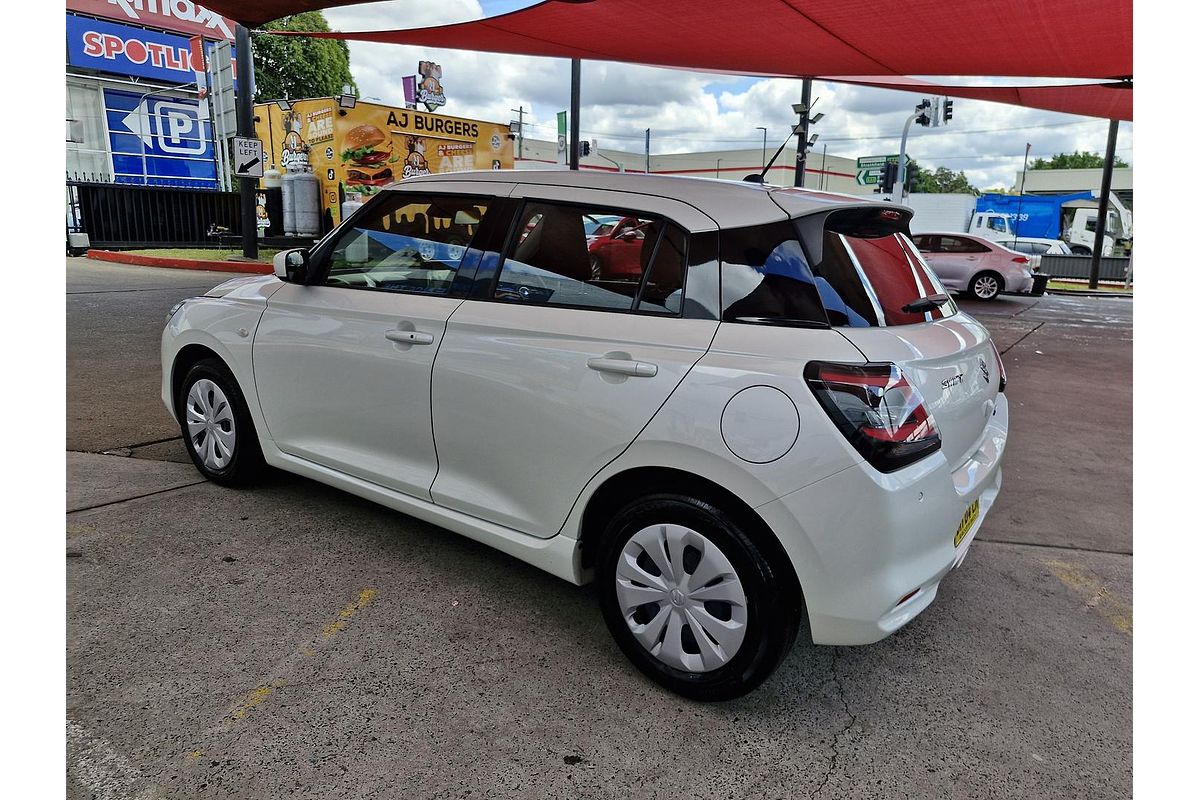 2024 Suzuki Swift Hybrid UZ