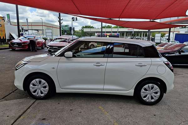 2024 Suzuki Swift Hybrid UZ