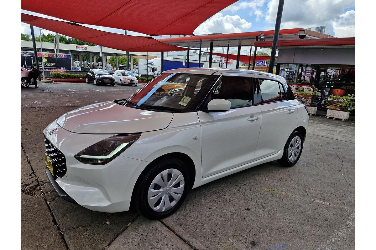 2024 Suzuki Swift Hybrid UZ