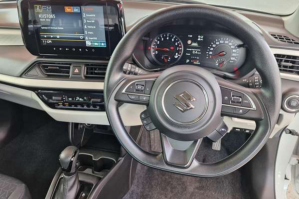 2024 Suzuki Swift Hybrid UZ