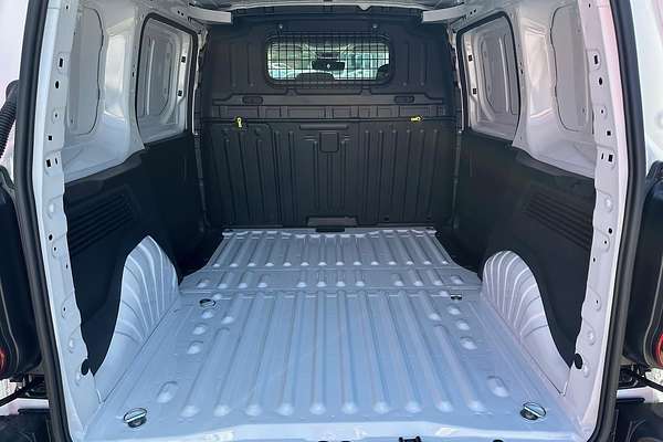 2025 Peugeot Partner Pro K9 SWB Low Roof