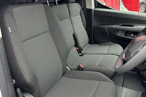 2025 Peugeot Partner Pro K9 SWB Low Roof