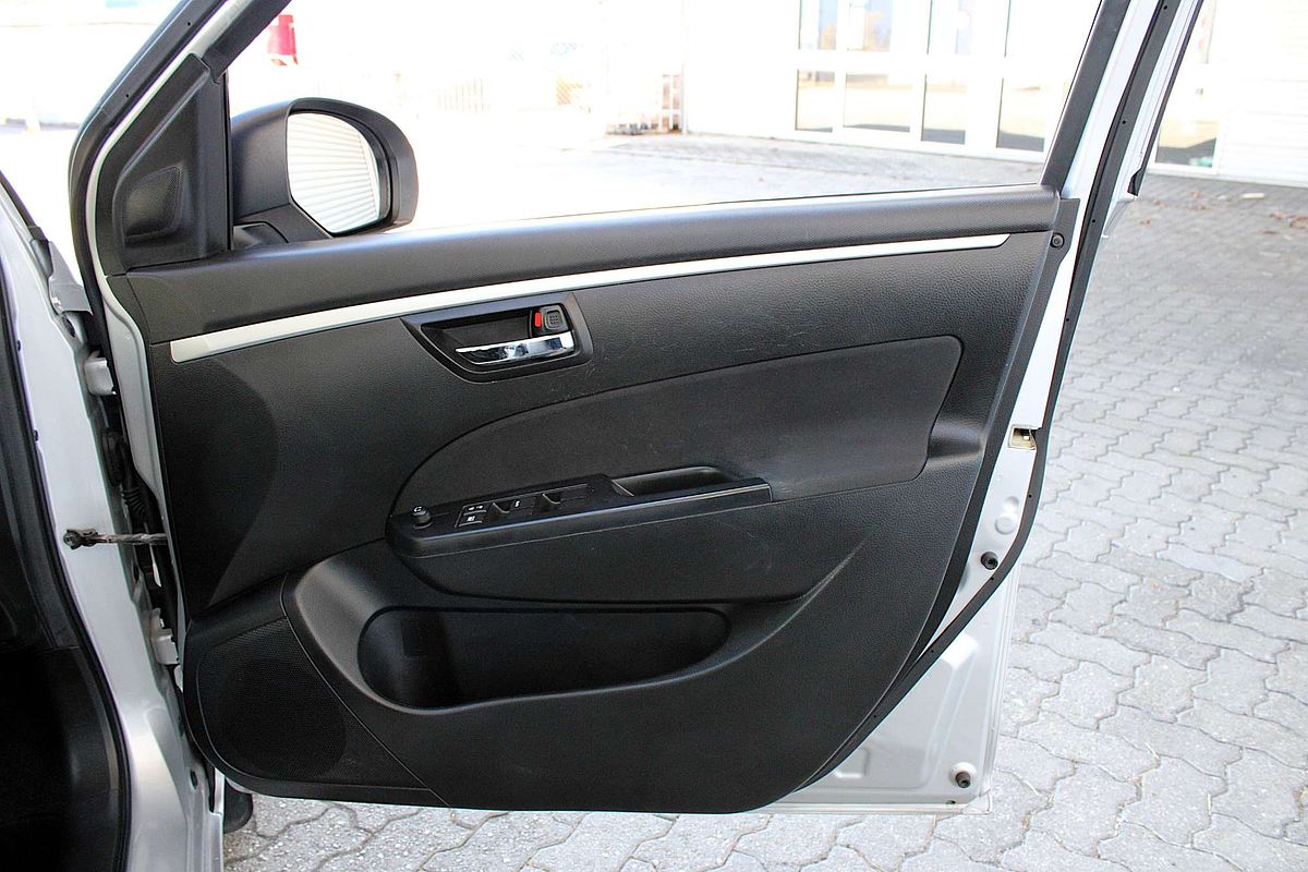 2016 Suzuki Swift GL FZ