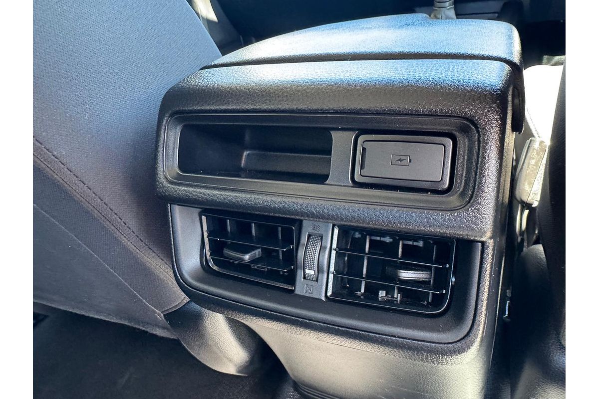 2025 Isuzu D-MAX SX High Ride Rear Wheel Drive