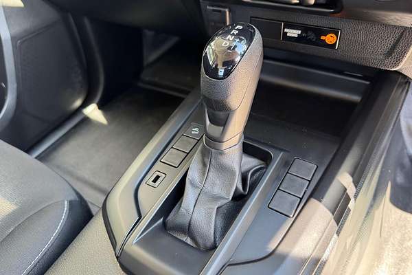 2025 Isuzu D-MAX SX High Ride Rear Wheel Drive