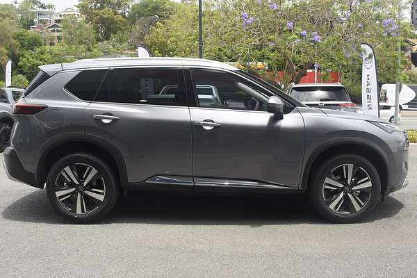 2025 Nissan X-TRAIL Ti T33