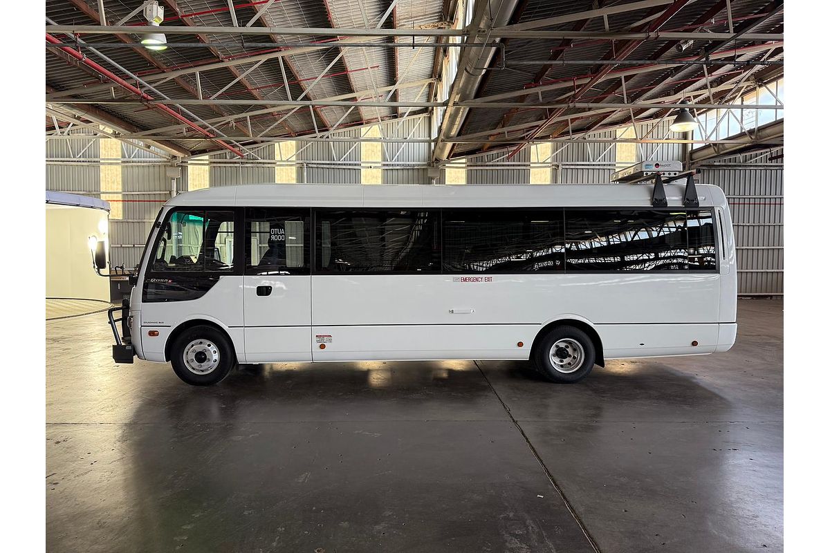 2022 Fuso Rosa Deluxe LWB