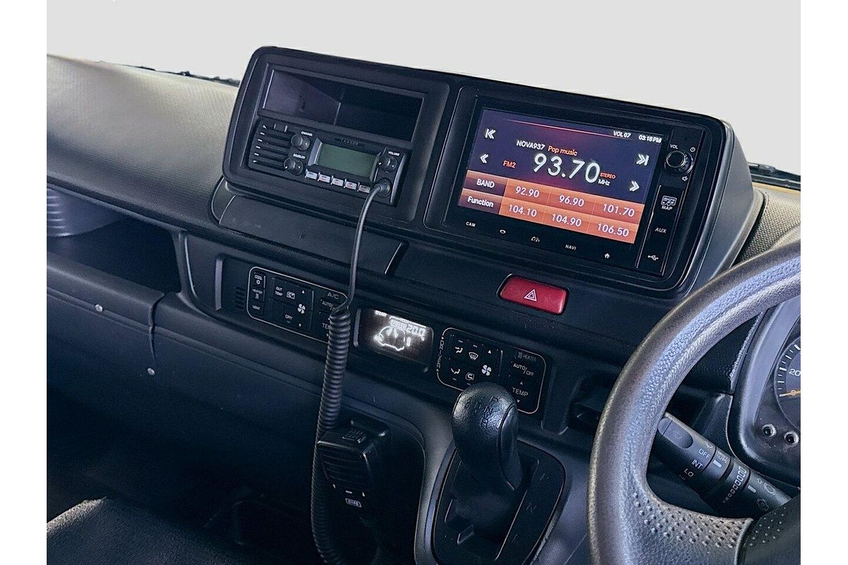 2022 Fuso Rosa Deluxe LWB