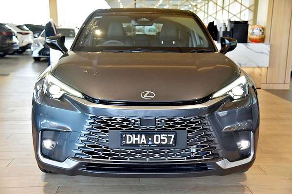 2024 Lexus LBX Luxury MAYH10R