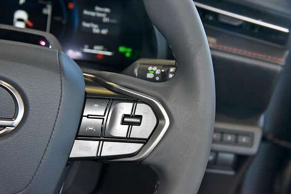 2024 Lexus LBX Luxury MAYH10R