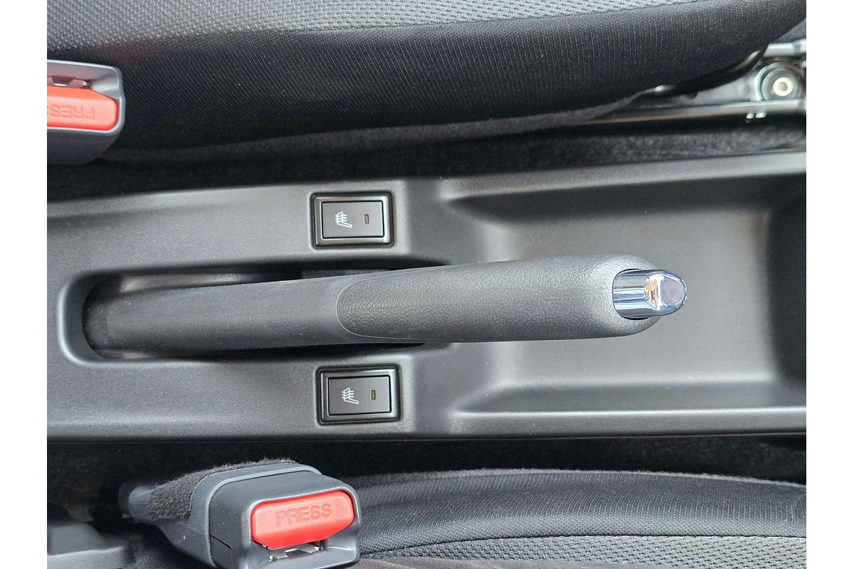 2025 Suzuki Swift Hybrid GLX UZ