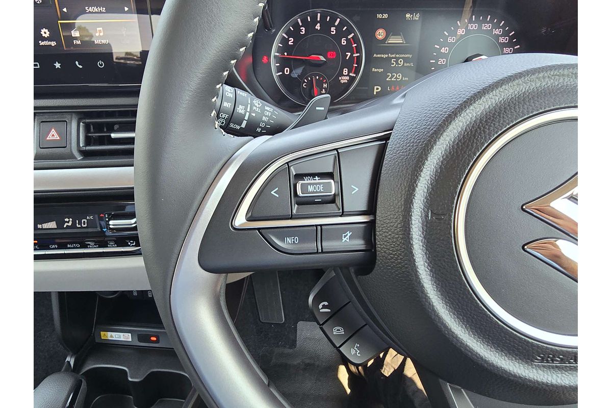 2025 Suzuki Swift Hybrid GLX UZ