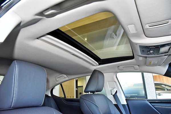 2024 Lexus ES ES250 Luxury AXZA10R