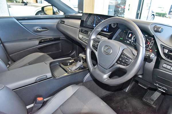 2024 Lexus ES ES250 Luxury AXZA10R