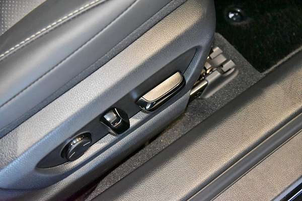 2024 Lexus ES ES250 Luxury AXZA10R