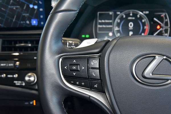 2024 Lexus ES ES250 Luxury AXZA10R