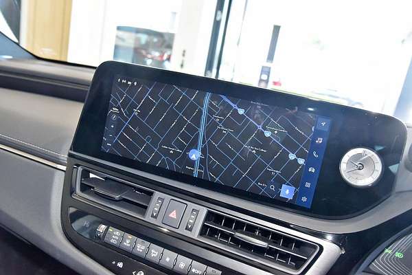 2024 Lexus ES ES250 Luxury AXZA10R