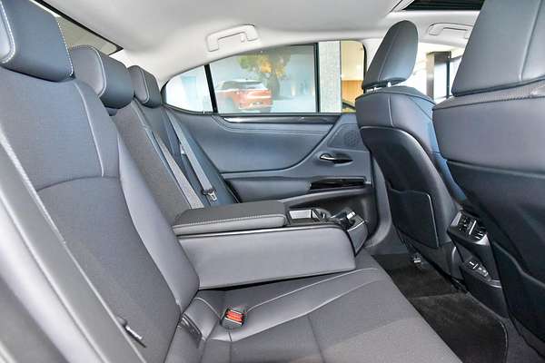 2024 Lexus ES ES250 Luxury AXZA10R