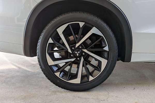 2022 Mitsubishi Outlander Exceed Tourer ZM