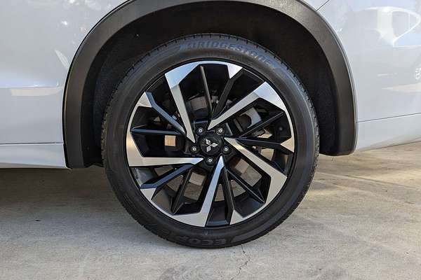 2022 Mitsubishi Outlander Exceed Tourer ZM