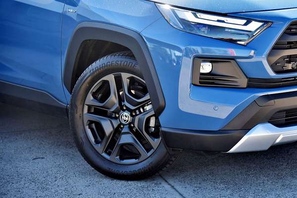 2024 Toyota RAV4 Edge AXAH54R