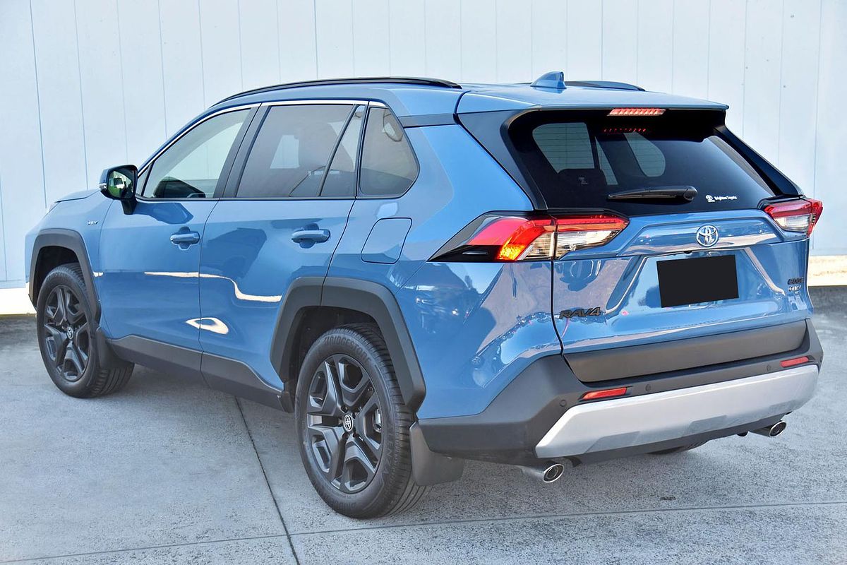 2024 Toyota RAV4 Edge AXAH54R