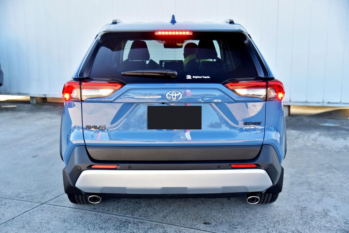 2024 Toyota RAV4 Edge AXAH54R