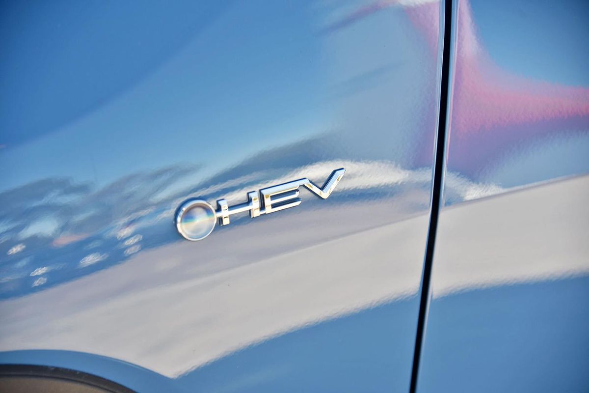 2024 Toyota RAV4 Edge AXAH54R