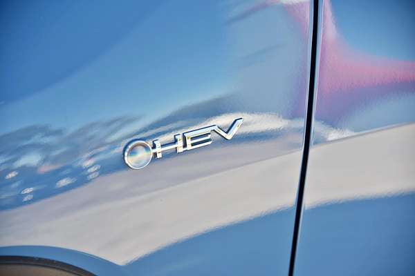 2024 Toyota RAV4 Edge AXAH54R