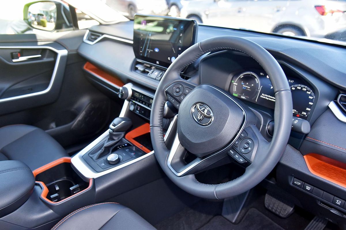 2024 Toyota RAV4 Edge AXAH54R