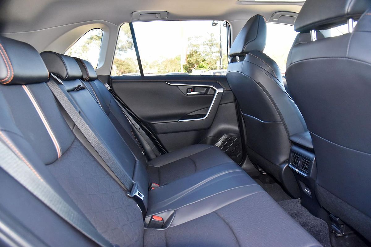 2024 Toyota RAV4 Edge AXAH54R