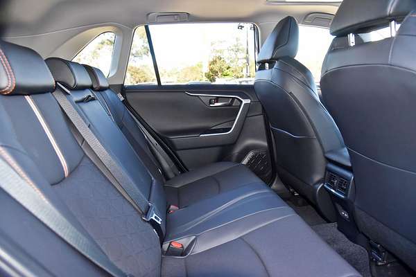 2024 Toyota RAV4 Edge AXAH54R