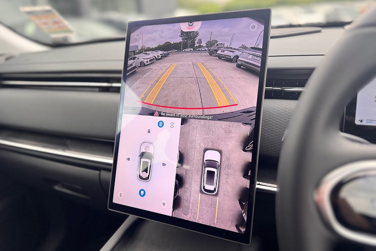 2025 Jaecoo J7 SHS Summit